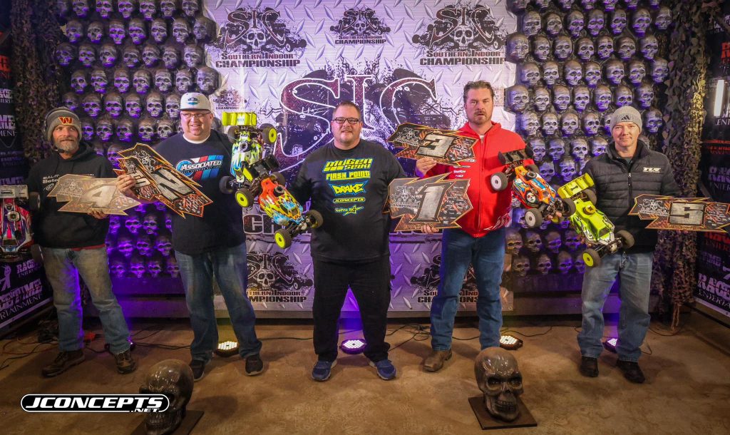 40+ Buggy: 1st Chuck Berg, 2nd Bryce Beaver, 3rd Mark Morrow - JConcepts | RCTracks.io