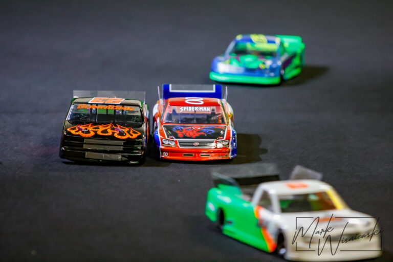 IYDP  17A9513 IG 1800 24 768x512