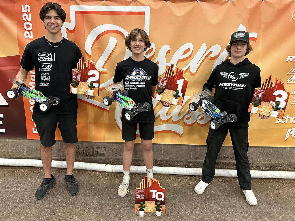 Desert Classic 2025- 17.5 Expert 2wd: 1st Chase Raymond (JC), 2nd Domnic Paccione, 3rd Levi Raymond (JC) | RCTracks.io